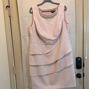 Connected Woman Blush Pink Pearl Neckline Dress Tiered Sheath Women’s Plus 18W